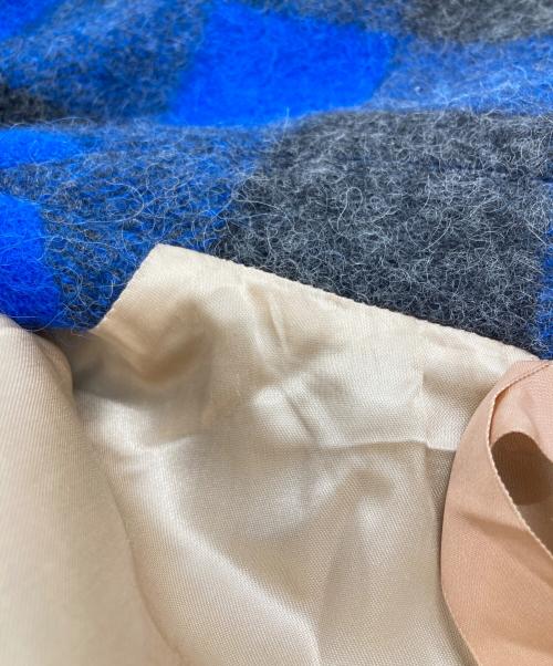 N°21（ヌメロヴェントゥーノ）N°21 (ヌメロヴェントゥーノ) ビジューベルトチェックコート ブルー×ブラック サイズ:36の古着・服飾アイテム