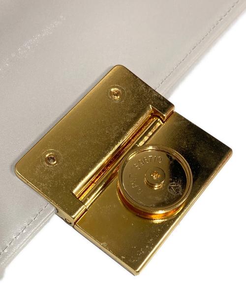 GIVENCHY（ジバンシィ）GIVENCHY (ジバンシィ) 4Gロゴ2WAYハンドバッグ ホワイトの古着・服飾アイテム