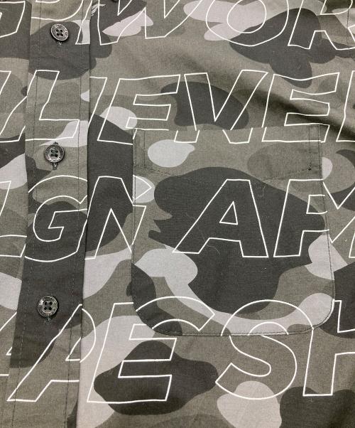 A BATHING APE（ア ベイシング エイプ）A BATHING APE (ア ベイシング エイプ) ロゴカモフラシャツ ブラック サイズ:Mの古着・服飾アイテム