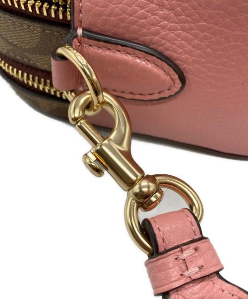 COACH（コーチ）COACH (コーチ) シグネチャーカメラバッグ ベージュの古着・服飾アイテム