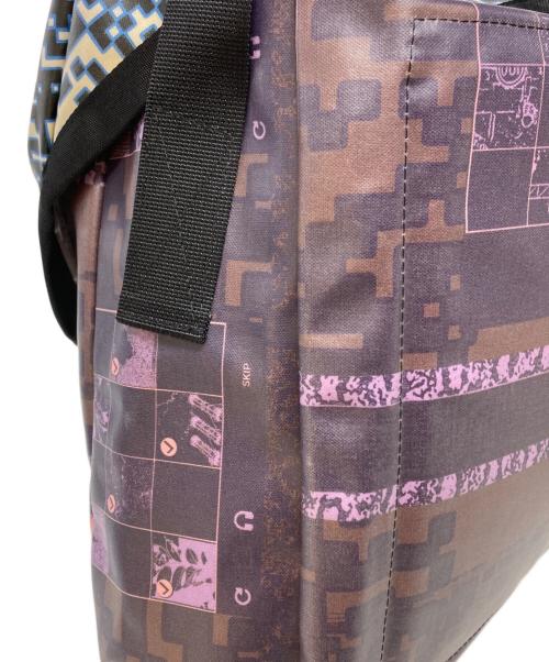 C.E（シーイー）C.E (シーイー) DESIGN MESSENGER BAG/デザインメッセンジャーバッグ パープルの古着・服飾アイテム