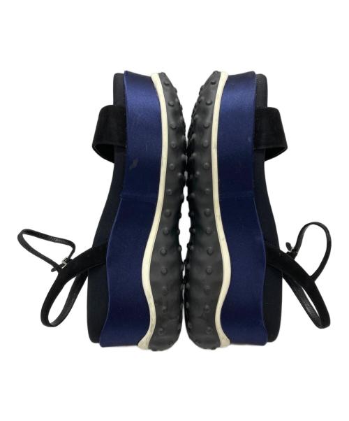 MIU MIU（ミュウミュウ）MIU MIU (ミュウミュウ) プラットフォームサンダル/platform sandals ブラック×ネイビー サイズ:37.5の古着・服飾アイテム