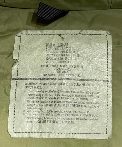 US ARMY（ユーエスアーミー）US ARMY (ユーエスアーミー) ゴアテックスパーカー グリーン サイズ:Mの古着・服飾アイテム