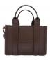 MARC JACOBS (マークジェイコブズ) レザートートバック / THE LEATHER TOTE BAG SMALL ブラウン：12000円