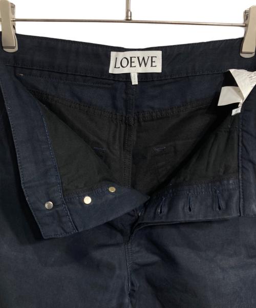 LOEWE（ロエベ）LOEWE (ロエベ) バイカラークロップドパンツ ネイビー サイズ:46の古着・服飾アイテム