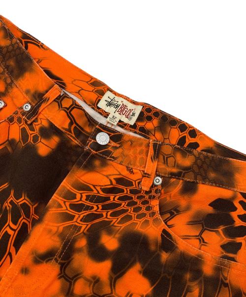 stussy（ステューシー）stussy (ステューシー) BIG OL' JEAN DENIM Kryptek Camo オレンジ サイズ:32の古着・服飾アイテム