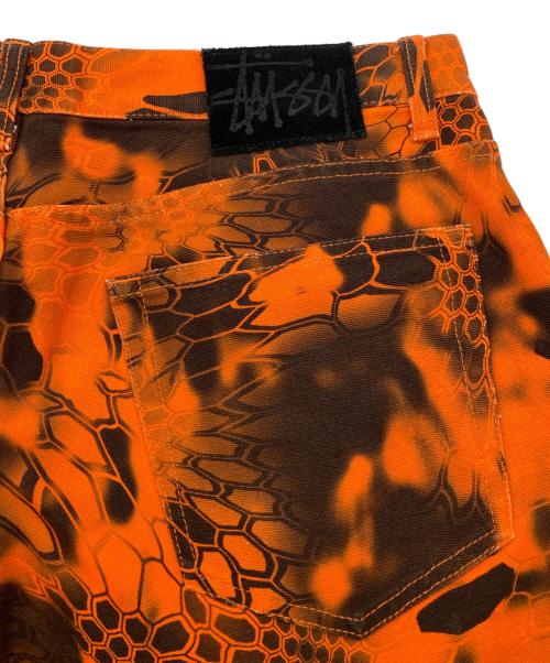 stussy（ステューシー）stussy (ステューシー) BIG OL' JEAN DENIM Kryptek Camo オレンジ サイズ:32の古着・服飾アイテム
