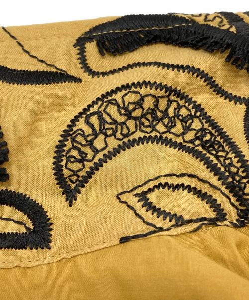 TOGA VIRILIS（トーガ ビリリース）TOGA VIRILIS (トーガ ビリリース) 半袖刺繍シャツ/Embroidery S/S shirt ブラウン サイズ:46の古着・服飾アイテム