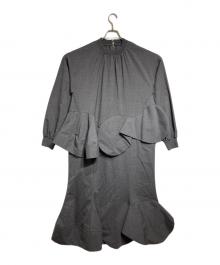 ENFOLD（エンフォルド）の古着「PEPLUM DRESS/ペプラムドレス」｜グレー