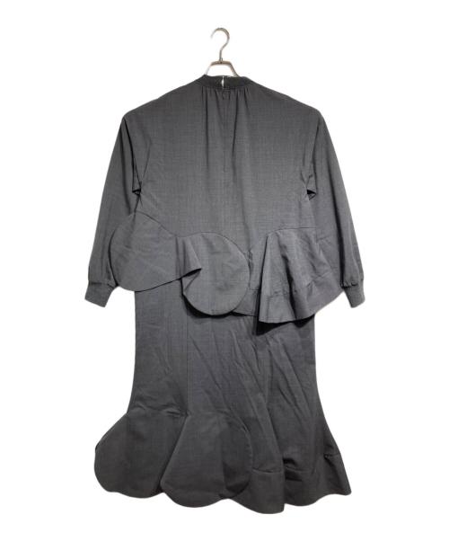 ENFOLD（エンフォルド）ENFOLD (エンフォルド) PEPLUM DRESS/ペプラムドレス グレー サイズ:38の古着・服飾アイテム