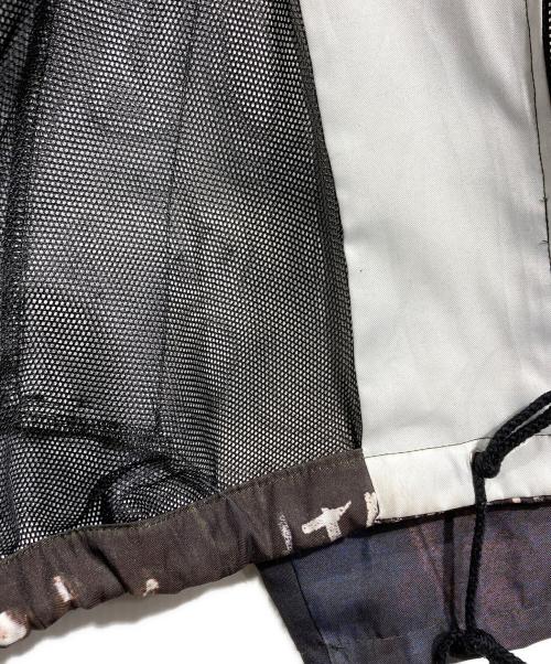 PUMA（プーマ）PUMA (プーマ) MIHARA YASUHIRO (ミハラヤスヒロ) 浮世絵転写フード付きジップジャケット/ zip jacket グレー×ブラック サイズ:Mの古着・服飾アイテム