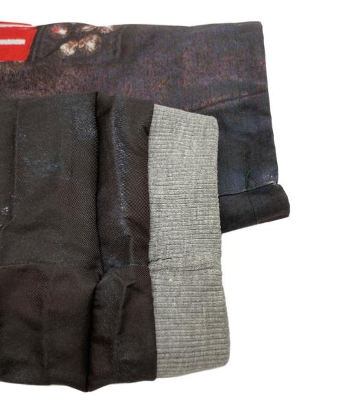 PUMA（プーマ）PUMA (プーマ) MIHARA YASUHIRO (ミハラヤスヒロ) 浮世絵転写フード付きジップジャケット/ zip jacket グレー×ブラック サイズ:Mの古着・服飾アイテム