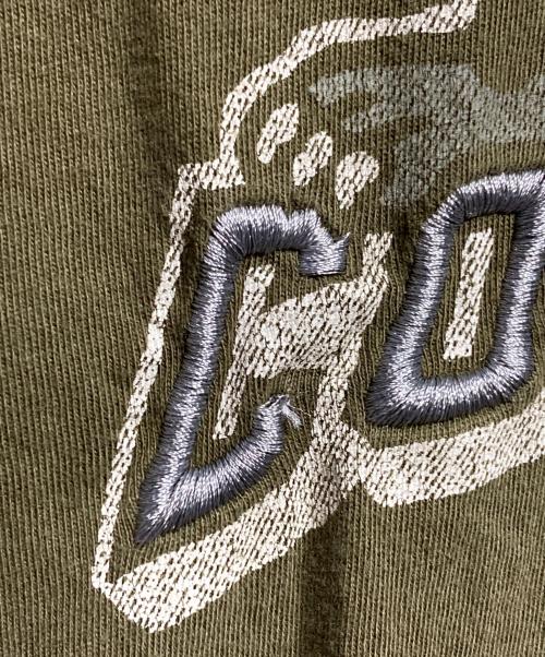 COACH（コーチ）COACH (コーチ) プリントTシャツ/printed t-shirt オリーブ サイズ:Sの古着・服飾アイテム