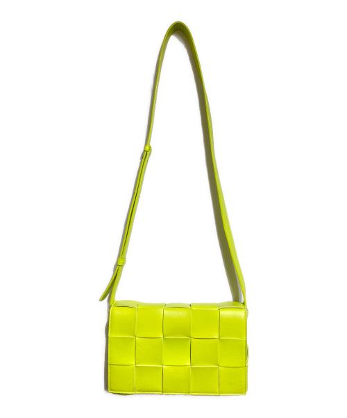 BOTTEGA VENETA（ボッテガベネタ）BOTTEGA VENETA (ボッテガベネタ) カセットレザーショルダーバッグ/CASSETTE イエローの古着・服飾アイテム