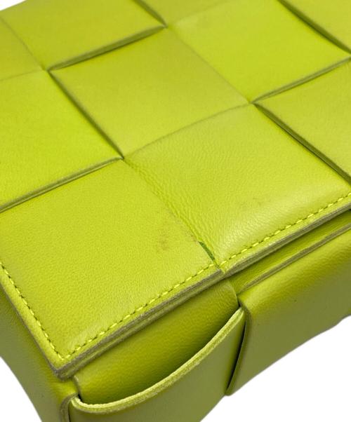 BOTTEGA VENETA（ボッテガベネタ）BOTTEGA VENETA (ボッテガベネタ) カセットレザーショルダーバッグ/CASSETTE イエローの古着・服飾アイテム