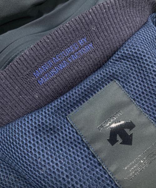 DESCENTE（デサント）DESCENTE (デサント) MIZUSAWA DOWN JACKET Mountaineer/水沢ダウンジャケット ネイビー サイズ:Ｍの古着・服飾アイテム