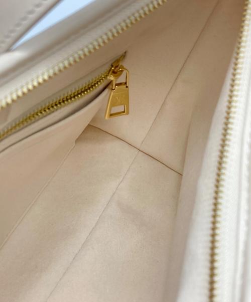 LOUIS VUITTON（ルイ ヴィトン）LOUIS VUITTON (ルイ ヴィトン) Carryall Zip NM PM/キャリーオールジップ ベージュ×ピンクの古着・服飾アイテム