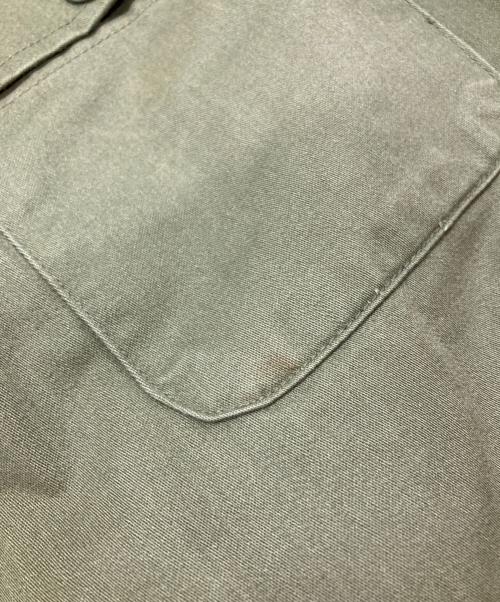 U'S NAVY（アメリカ海軍）U'S NAVY (アメリカ海軍) A-2デッキジャケット カーキ サイズ:Lの古着・服飾アイテム