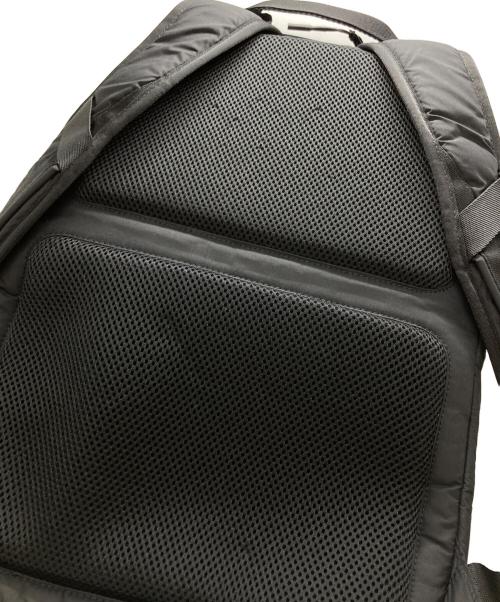 Y-3（ワイスリー）Y-3 (ワイスリー) TECH BACKPACK/テックバックパック ブラックの古着・服飾アイテム
