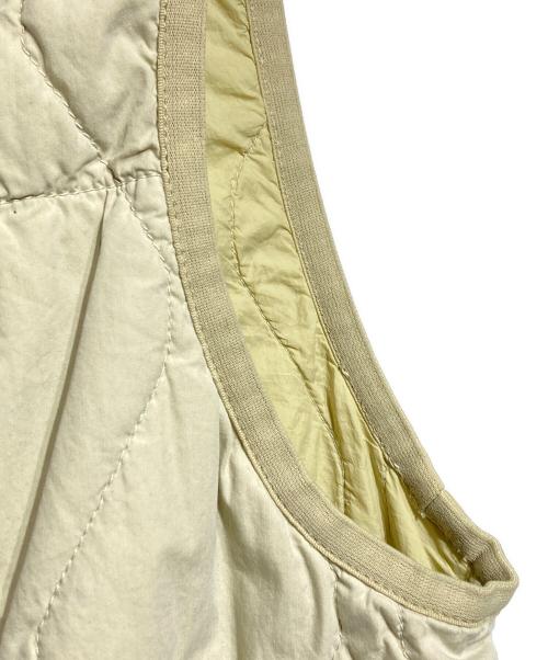 STONE ISLAND（ストーンアイランド）STONE ISLAND (ストーンアイランド) ダイヤモンドキルティングベスト/diamond quilted vest ベージュ サイズ:Mの古着・服飾アイテム