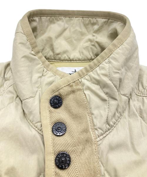 STONE ISLAND（ストーンアイランド）STONE ISLAND (ストーンアイランド) ダイヤモンドキルティングベスト/diamond quilted vest ベージュ サイズ:Mの古着・服飾アイテム