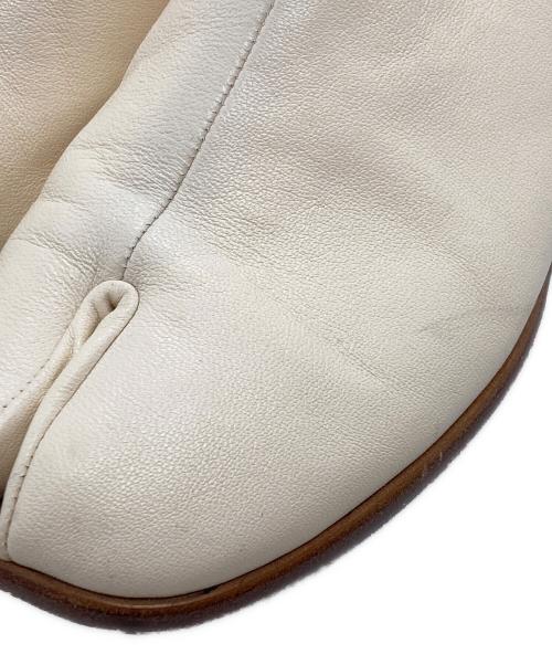 Maison Margiela（メゾンマルジェラ）Maison Margiela (メゾンマルジェラ) TABI BABOUCHE/タビ バブーシュ ベージュ サイズ:36の古着・服飾アイテム