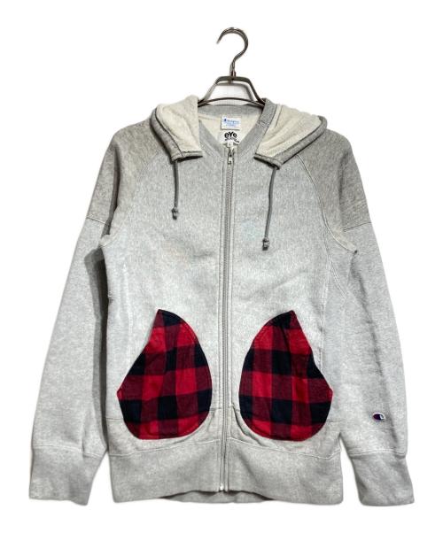 eYe COMME des GARCONS JUNYAWATANABE MAN（アイ コム デ ギャルソン ジュンヤ ワタナベ マン）eYe COMME des GARCONS JUNYAWATANABE MAN (アイ コム デ ギャルソン ジュンヤ ワタナベ マン) Champion (チャンピオン) 切替後付けジップフーディー グレー サイズ:XLの古着・服飾アイテム