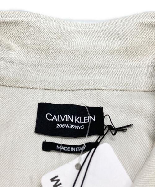 CALVIN KLEIN 205W39NYC（カルバンクライン205W39NYC）CALVIN KLEIN 205W39NYC (カルバンクライン205W39NYC) デニムジャケット/Denim Jacket ホワイト サイズ:IT46の古着・服飾アイテム