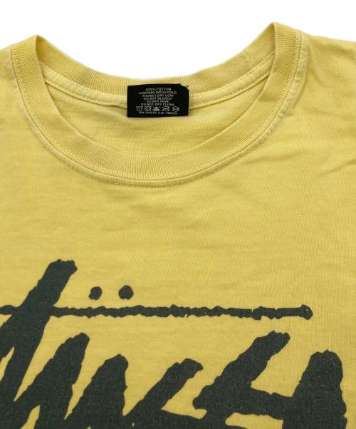 stussy（ステューシー）stussy (ステューシー) プリントTシャツ イエロー サイズ:Mの古着・服飾アイテム