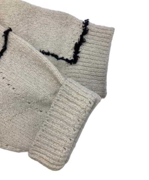 YOKE（ヨーク）YOKE (ヨーク) CONTINUOUS LINE EMBROIDERY SWEATE/コンティニュアスラインエンブロイダリースウェット ホワイト サイズ:２の古着・服飾アイテム
