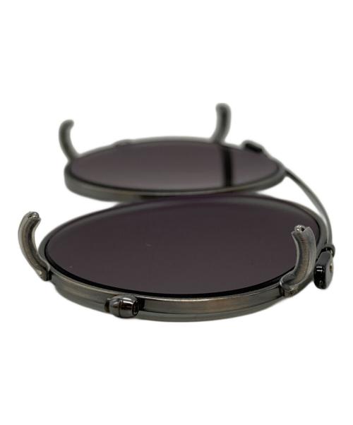 10 eyevan（テン アイヴァン）10 eyevan (テン アイヴァン) クリップオンサングラス/clip on sunglasses ブラックの古着・服飾アイテム