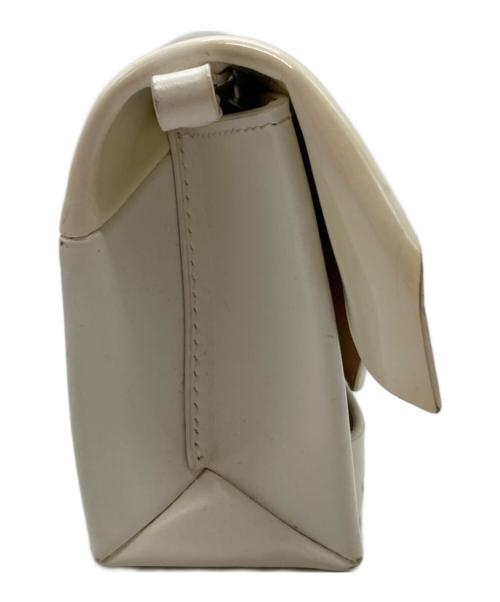 Maison Margiela（メゾンマルジェラ）Maison Margiela (メゾンマルジェラ) Small Snatched Bag/スモールスナッチドバッグ ホワイトの古着・服飾アイテム