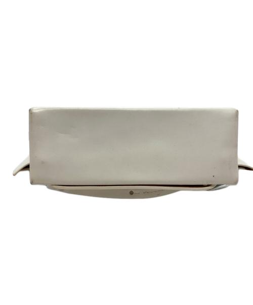 Maison Margiela（メゾンマルジェラ）Maison Margiela (メゾンマルジェラ) Small Snatched Bag/スモールスナッチドバッグ ホワイトの古着・服飾アイテム