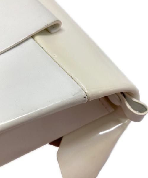 Maison Margiela（メゾンマルジェラ）Maison Margiela (メゾンマルジェラ) Small Snatched Bag/スモールスナッチドバッグ ホワイトの古着・服飾アイテム