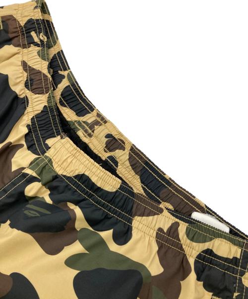 A BATHING APE（ア ベイシング エイプ）A BATHING APE (ア ベイシング エイプ) 1ST CAMO BEACH SHORTS ベージュ サイズ:XLの古着・服飾アイテム