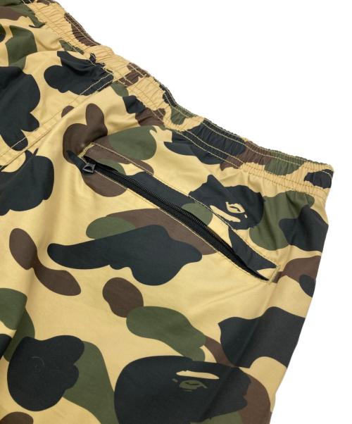 A BATHING APE（ア ベイシング エイプ）A BATHING APE (ア ベイシング エイプ) 1ST CAMO BEACH SHORTS ベージュ サイズ:XLの古着・服飾アイテム