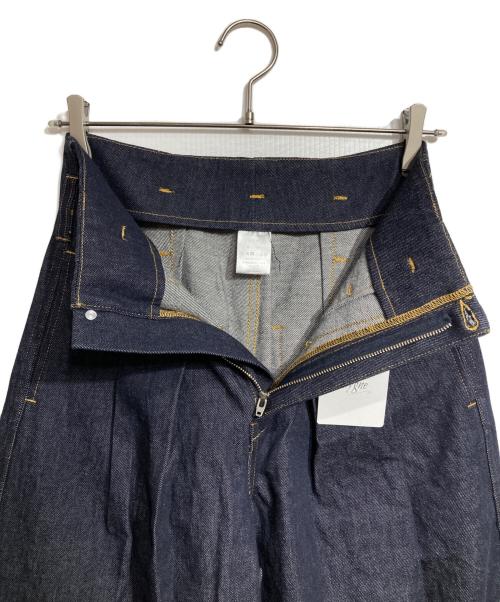 cygne（シーニュ）cygne (シーニュ) タックワイドデニム Sebastien インディゴ サイズ:OTの古着・服飾アイテム