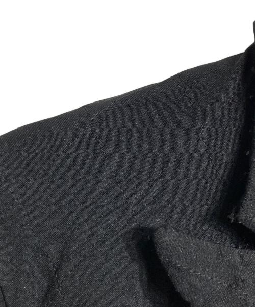 COMME des GARCONS（コムデギャルソン）COMME des GARCONS (コムデギャルソン) ポリ縮絨 パデットデザインジャケット ブラック サイズ:Mの古着・服飾アイテム