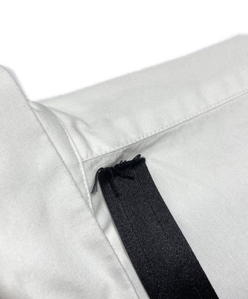 BLACK COMME des GARCONS（ブラックコムデギャルソン）BLACK COMME des GARCONS (ブラックコムデギャルソン) 蝶ネクタイデザインシャツ/Bow tie shirt ホワイト サイズ:Lの古着・服飾アイテム