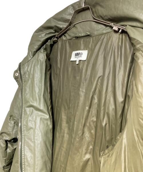 MM6 Maison Margiela（エムエムシックスメゾンマルジェラ）MM6 Maison Margiela (エムエムシックスメゾンマルジェラ) ナンバリングロゴパデッドジャケット カーキ サイズ:Mの古着・服飾アイテム
