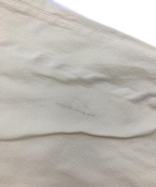 A-POC ABLE ISSEY MIYAKE（エイポック エイブル イッセイ ミヤケ）A-POC ABLE ISSEY MIYAKE (エイポック エイブル イッセイ ミヤケ) TYPE-U 001 ベージュ サイズ:2の古着・服飾アイテム