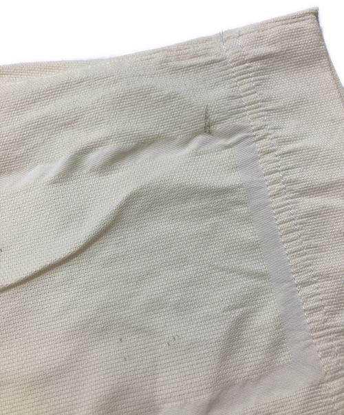 A-POC ABLE ISSEY MIYAKE（エイポック エイブル イッセイ ミヤケ）A-POC ABLE ISSEY MIYAKE (エイポック エイブル イッセイ ミヤケ) TYPE-U 001 ベージュ サイズ:2の古着・服飾アイテム