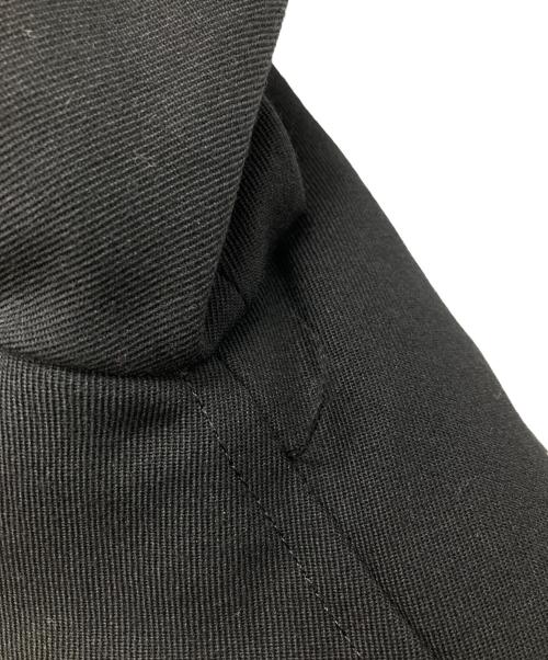 COMME des GARCONS HOMME PLUS（コムデギャルソンオムプリュス）COMME des GARCONS HOMME PLUS (コムデギャルソンオムプリュス) ファー切替ノーカラートレンチコート/Fur-trimmed collarless trench coat ブラック サイズ:Lの古着・服飾アイテム