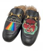 GUCCIグッチ）の古着「鬼UFO刺繍プリンスタウンファーミュール」｜ブラック