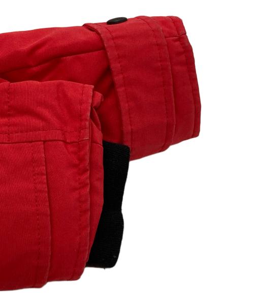 CANADA GOOSE（カナダグース）CANADA GOOSE (カナダグース) MACKENZIE PARKA/マッケンジーパーカー レッド サイズ:Sの古着・服飾アイテム