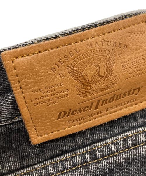 DIESEL（ディーゼル）DIESEL (ディーゼル) 1978 D-AKEMIワイドレッグデニムパンツ/Denim Pants ブラック サイズ:W24の古着・服飾アイテム