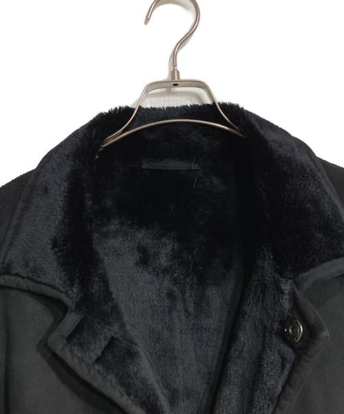 ARMANI COLLEZIONI（アルマーニ コレツィオーニ）ARMANI COLLEZIONI (アルマーニ コレツィオーニ) フェイクムートンジャケット/faux shearling jacket ブラック サイズ:50の古着・服飾アイテム