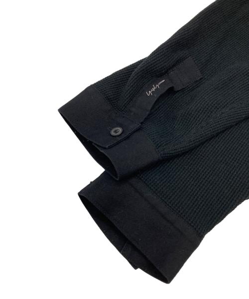 Yohji Yamamoto pour homme（ヨウジヤマモト プールオム）Yohji Yamamoto pour homme (ヨウジヤマモト プールオム) ヘンリーネックサーマルカットソー/Thermal Henley ブラック サイズ:3の古着・服飾アイテム