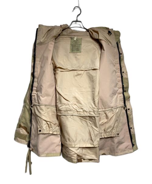 US ARMY（ユーエスアーミー）US ARMY (ユーエスアーミー) デザートカモゴアテックスパーカー/PARKA, COLD WEATHER, DESERT CAMOUFLAGE ベージュ サイズ:XL-Rの古着・服飾アイテム