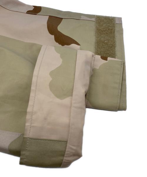 US ARMY（ユーエスアーミー）US ARMY (ユーエスアーミー) デザートカモゴアテックスパーカー/PARKA, COLD WEATHER, DESERT CAMOUFLAGE ベージュ サイズ:XL-Rの古着・服飾アイテム